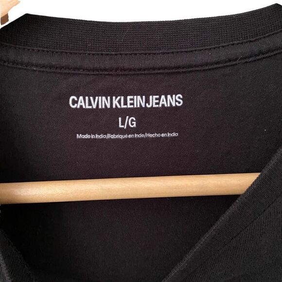 Calvin Klein Jeans Logo With Stars Graphic T-Shirt in Men's Size Large - Picture 6 of 6